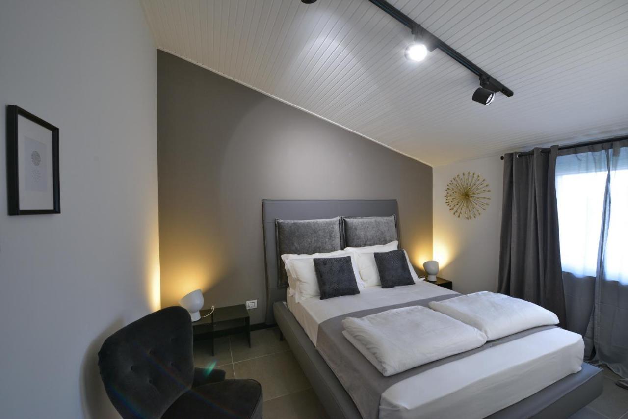 Extra Urbano - Di Garda - Adults Only Appartamento *